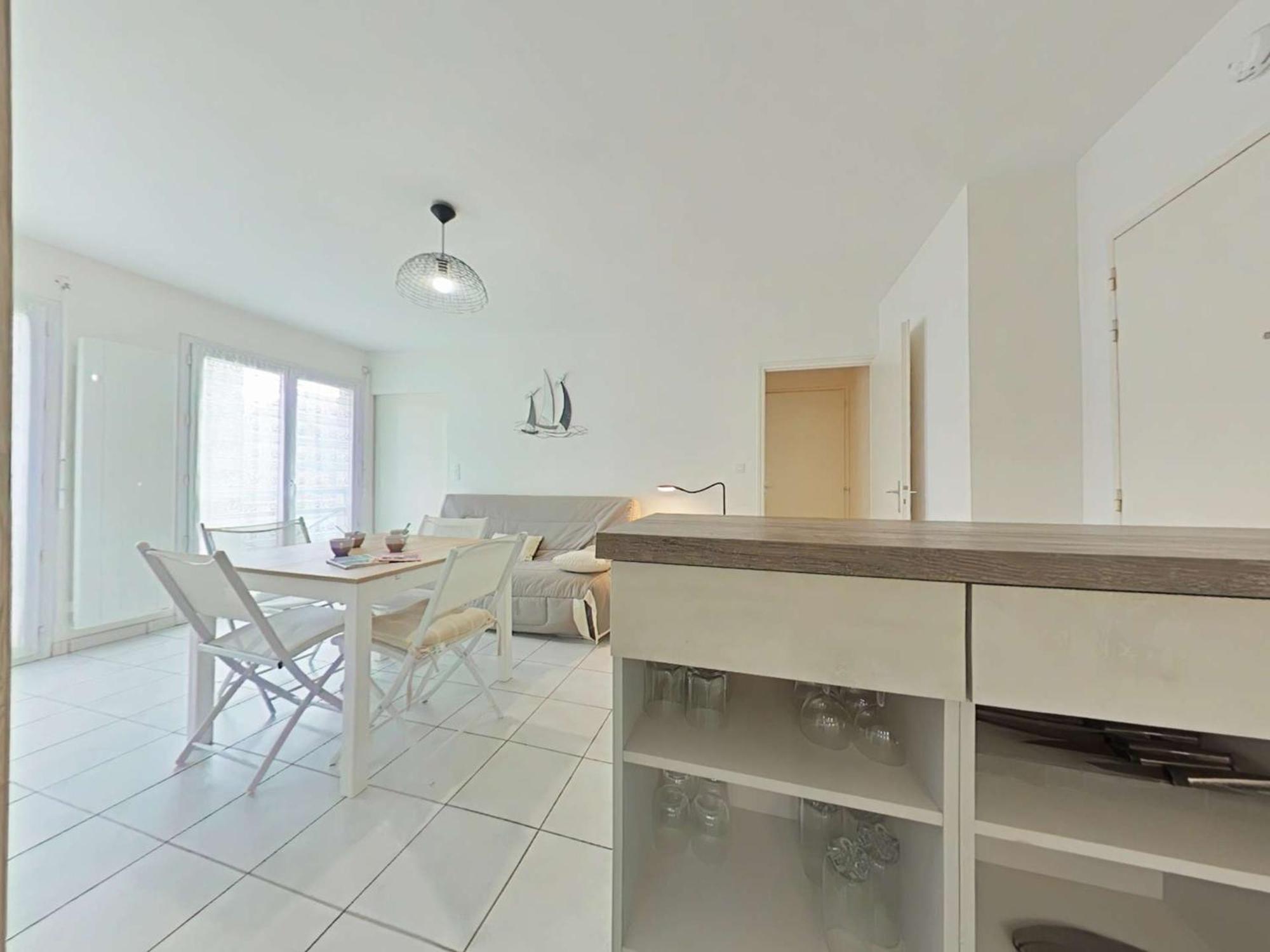 Appartement 2 Pieces Avec Parking Prive, Proche Plage Et Commerces, Saint-Gilles-Croix-De-Vie - Fr-1-224-783 Exterior foto